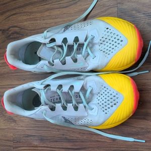 Women's Nike Trail Terra Kiger, size 9.5